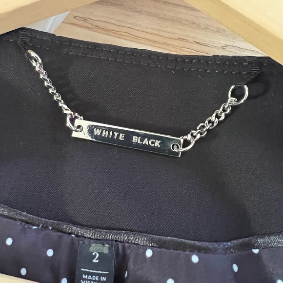 Fitted Ruffle Collar Blazer Jacket - Picture 6 of 11